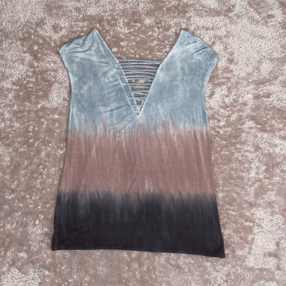 AE Ombré Top